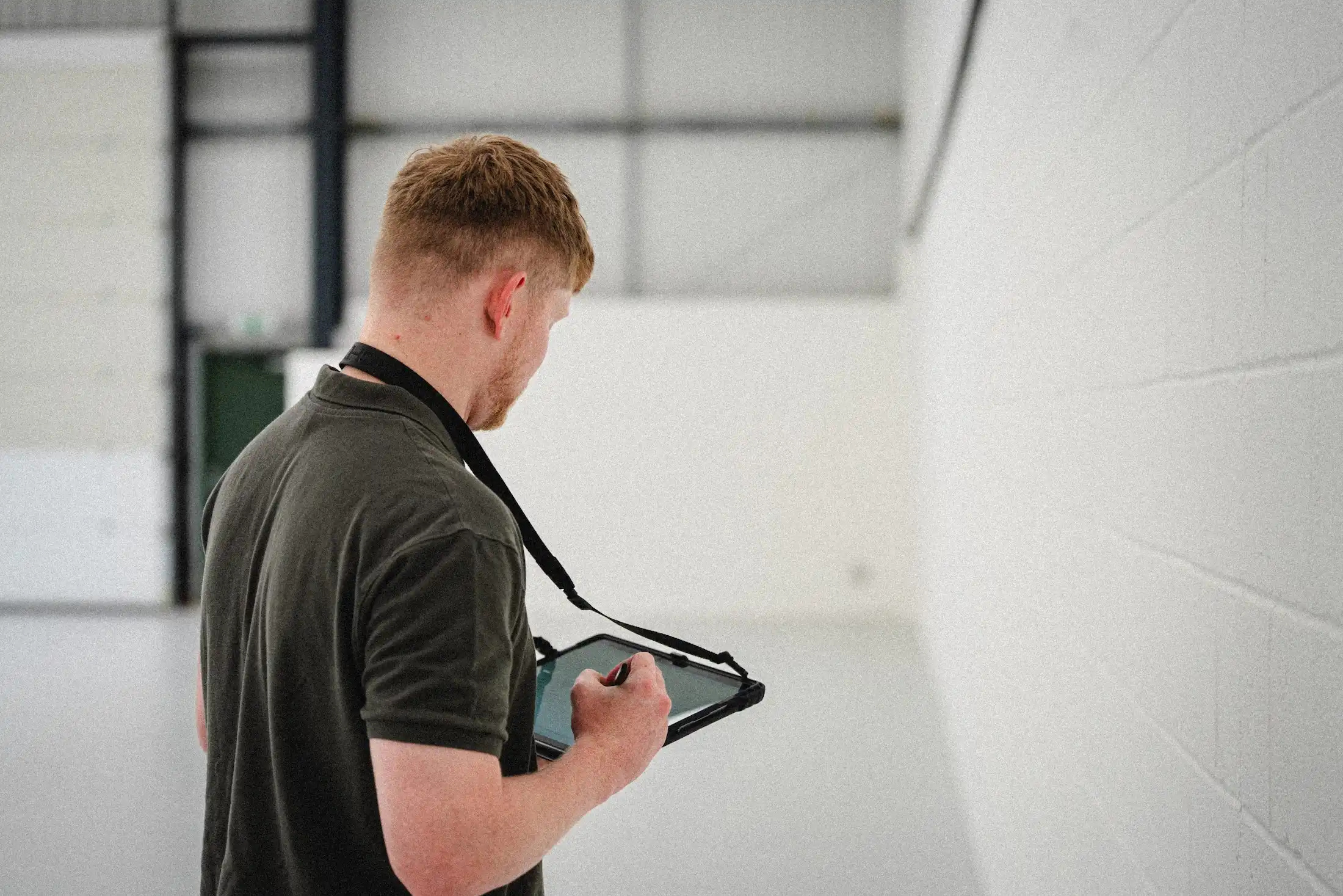 Acquisition vendor building surveys service corporate occupier tenants consultancy uk